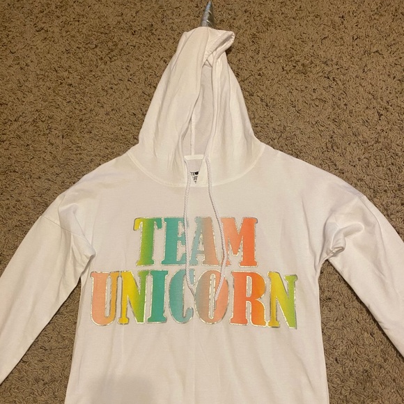 Tops - Women’s unicorn hoodie